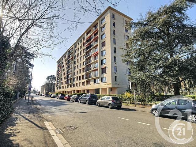 Appartement F4 à vendre - 4 pièces - 85.04 m2 - COMPIEGNE - 60 - PICARDIE - Century 21 Infinity